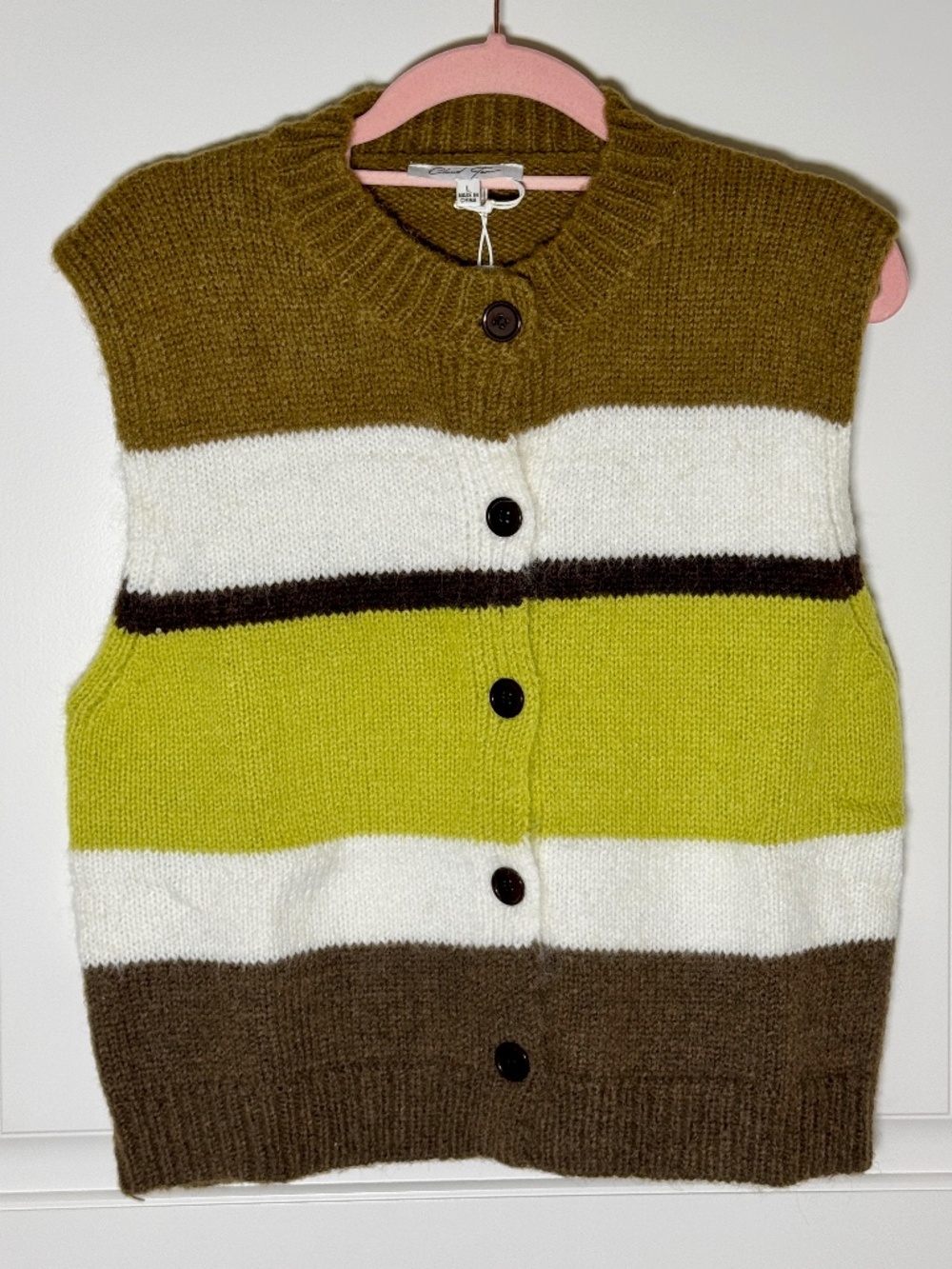 SLEEVELESS BUTTON UP COLOR BLOCK STRIPES SWEATER VEST TOP SIZE LARGE - NWT - Picture 14 of 15